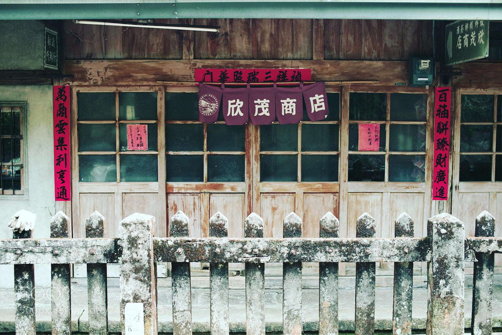 Pentax K-1 sample photo. The view from my photography