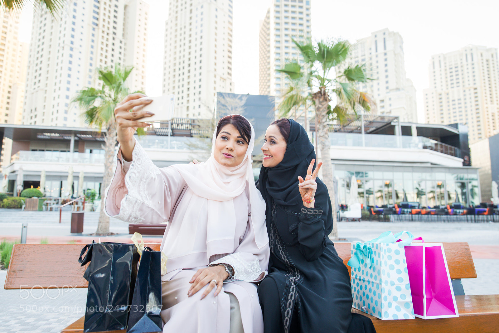 Nikon D610 sample photo. Two arabian girlfriends bonding photography