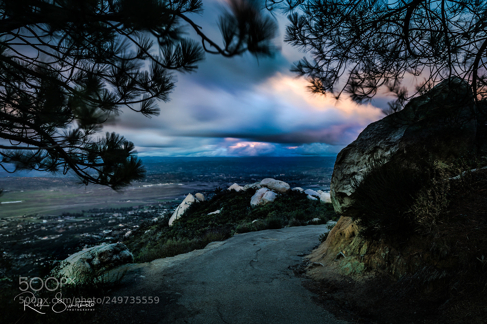 Canon EOS 5D Mark IV sample photo. An evening hike photography