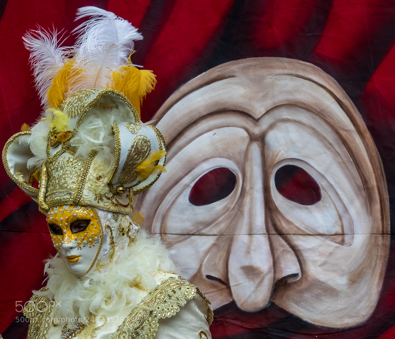 Sony Cyber-shot DSC-RX10 III sample photo. Carnaval venitien remiremont vosges photography