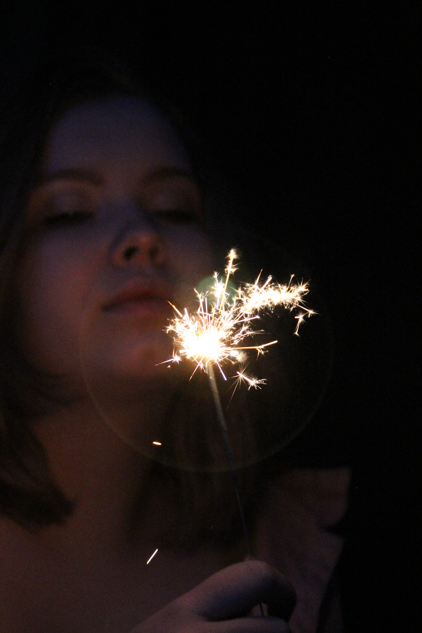 Canon EOS 1100D (EOS Rebel T3 / EOS Kiss X50) sample photo. Sparkle photography