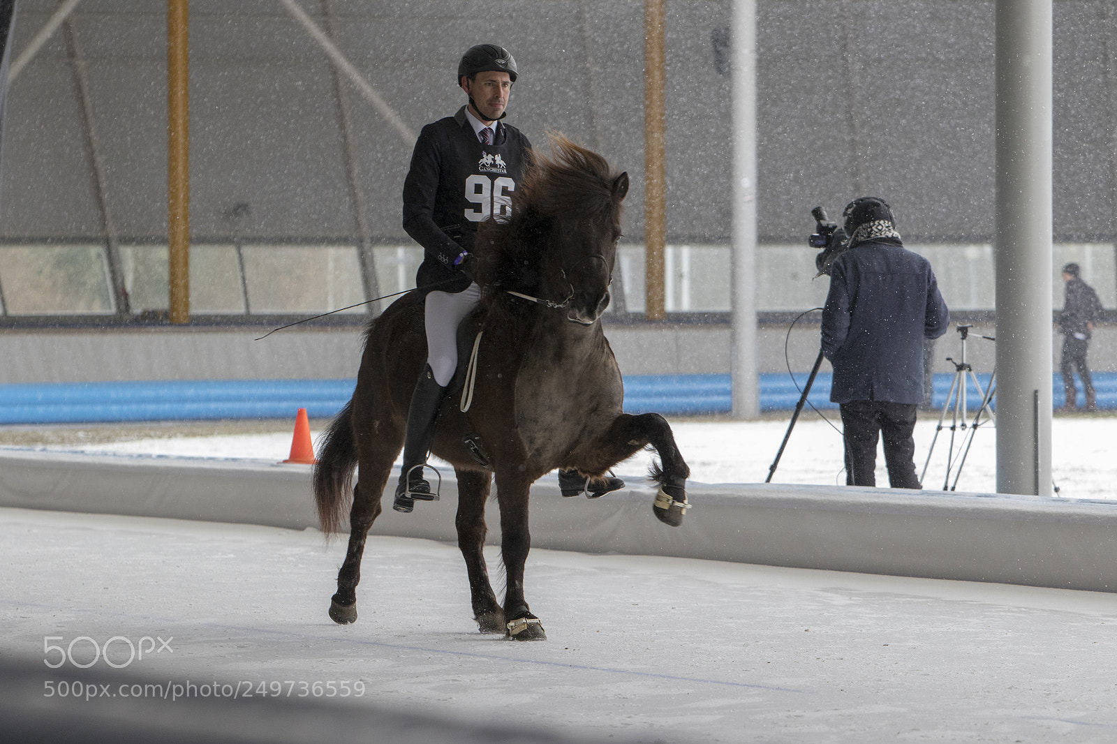 Canon EOS 7D Mark II sample photo. Icelandic horse race photography