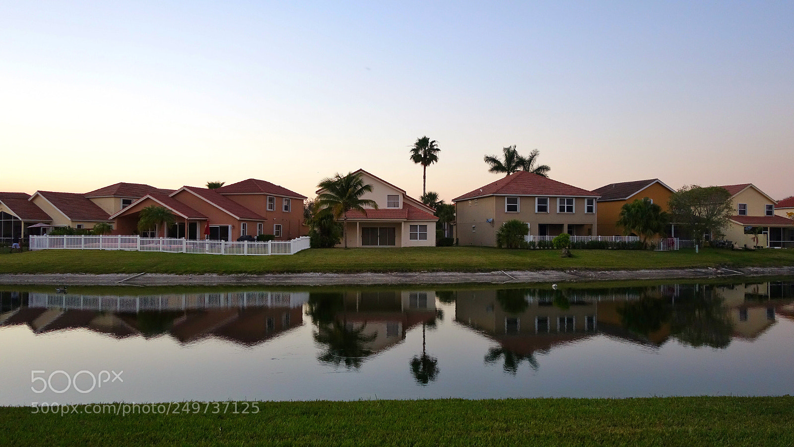 Sony Cyber-shot DSC-RX100 II sample photo. Florida suburb photography