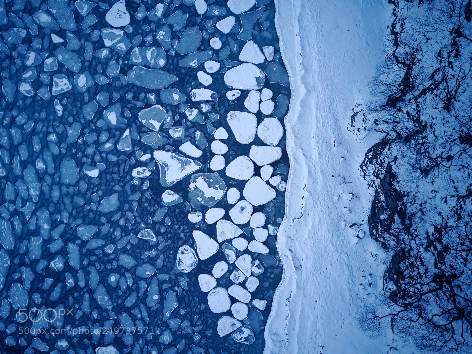 DJI FC220 sample photo. Icy beach photography