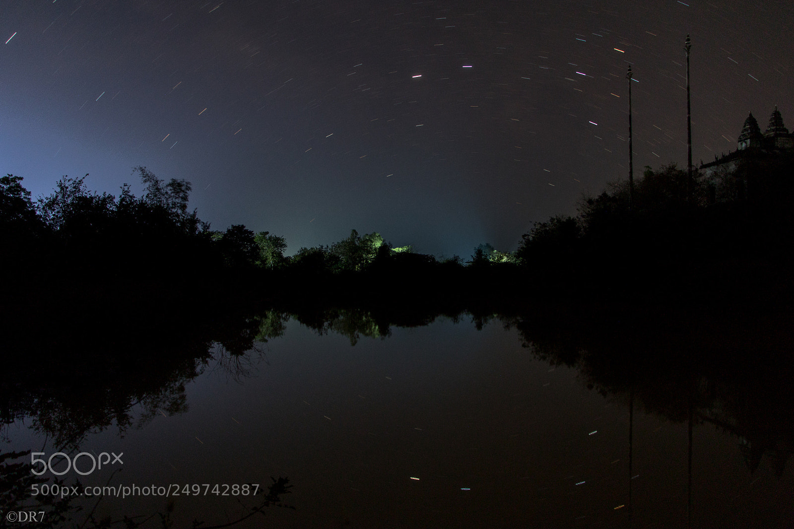 Canon EOS 750D (EOS Rebel T6i / EOS Kiss X8i) sample photo. • the silent night (cambodia) photography