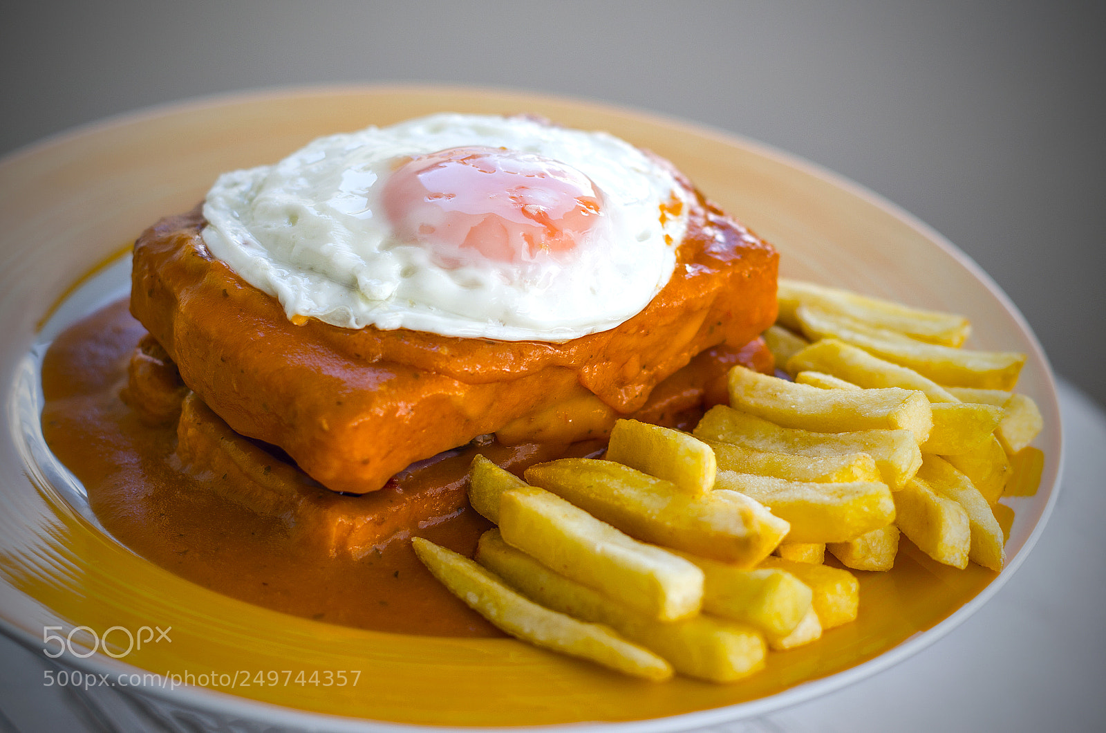 Pentax K-50 sample photo. Francesinha photography