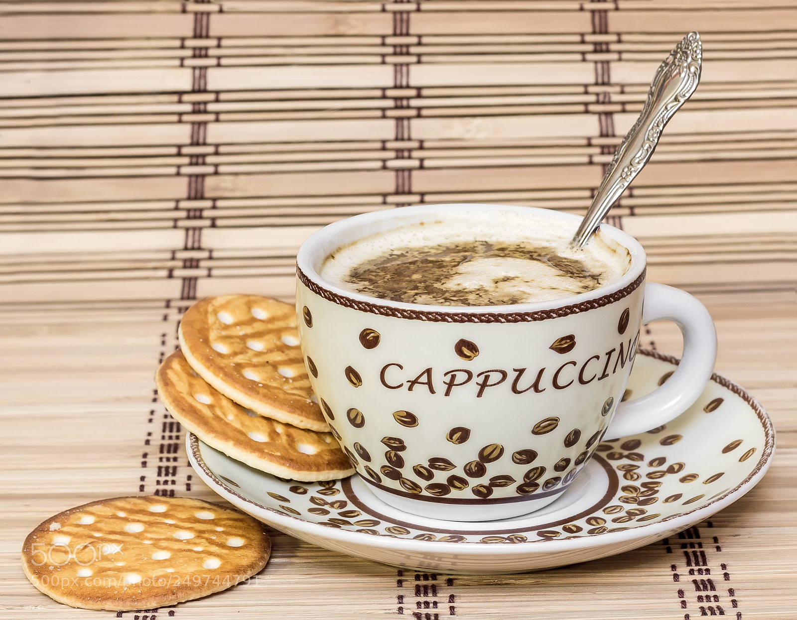 Canon EOS 600D (Rebel EOS T3i / EOS Kiss X5) sample photo. Coffee cup photography
