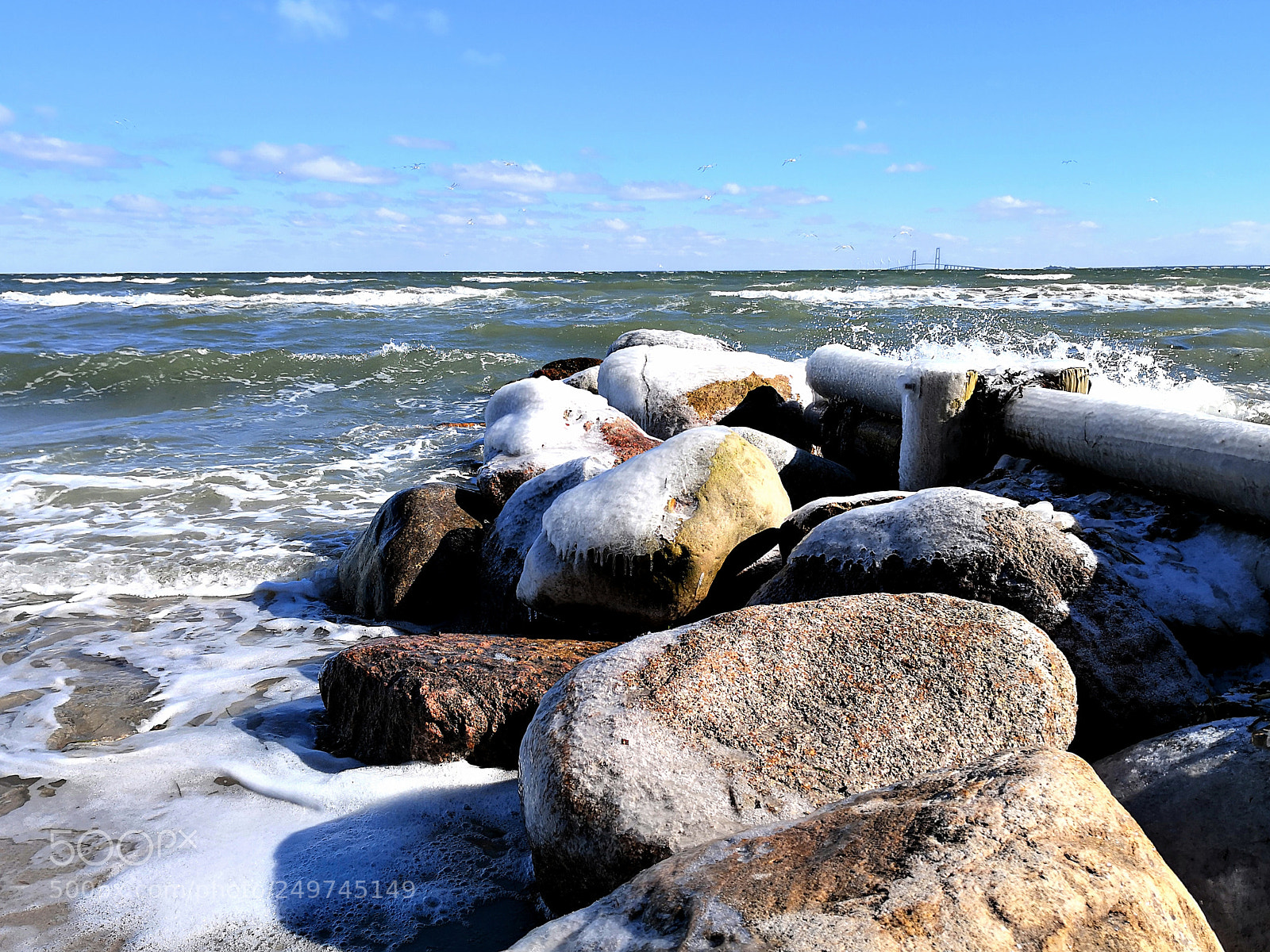 HUAWEI Mate 10 Pro sample photo. Ice at the beach photography