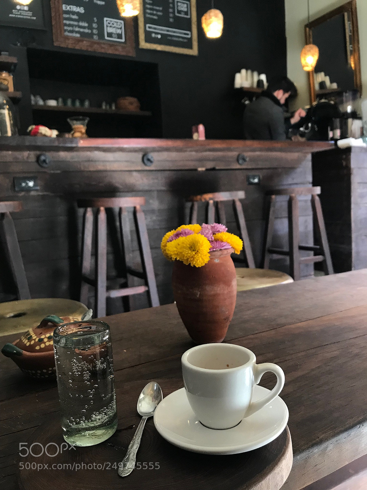 Apple iPhone 7 Plus sample photo. Café photography