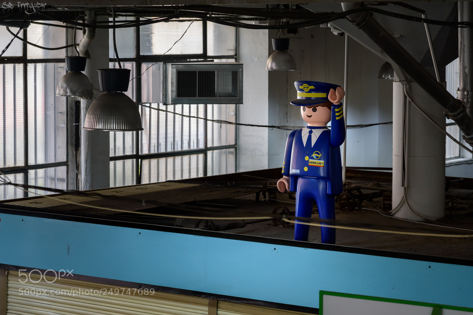 Nikon D7200 sample photo. Playmobil aviador photography
