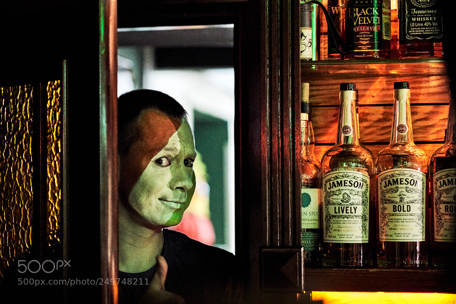 Sony a7R III sample photo. Alcoholism part 1 happy photography
