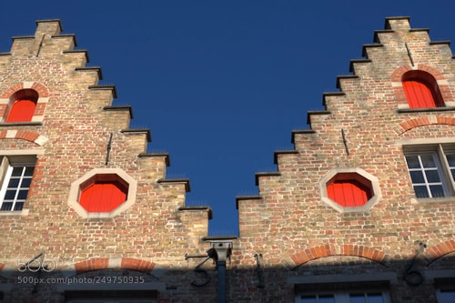 Sony Alpha DSLR-A850 sample photo. Pignons. bruges, août 2017 photography