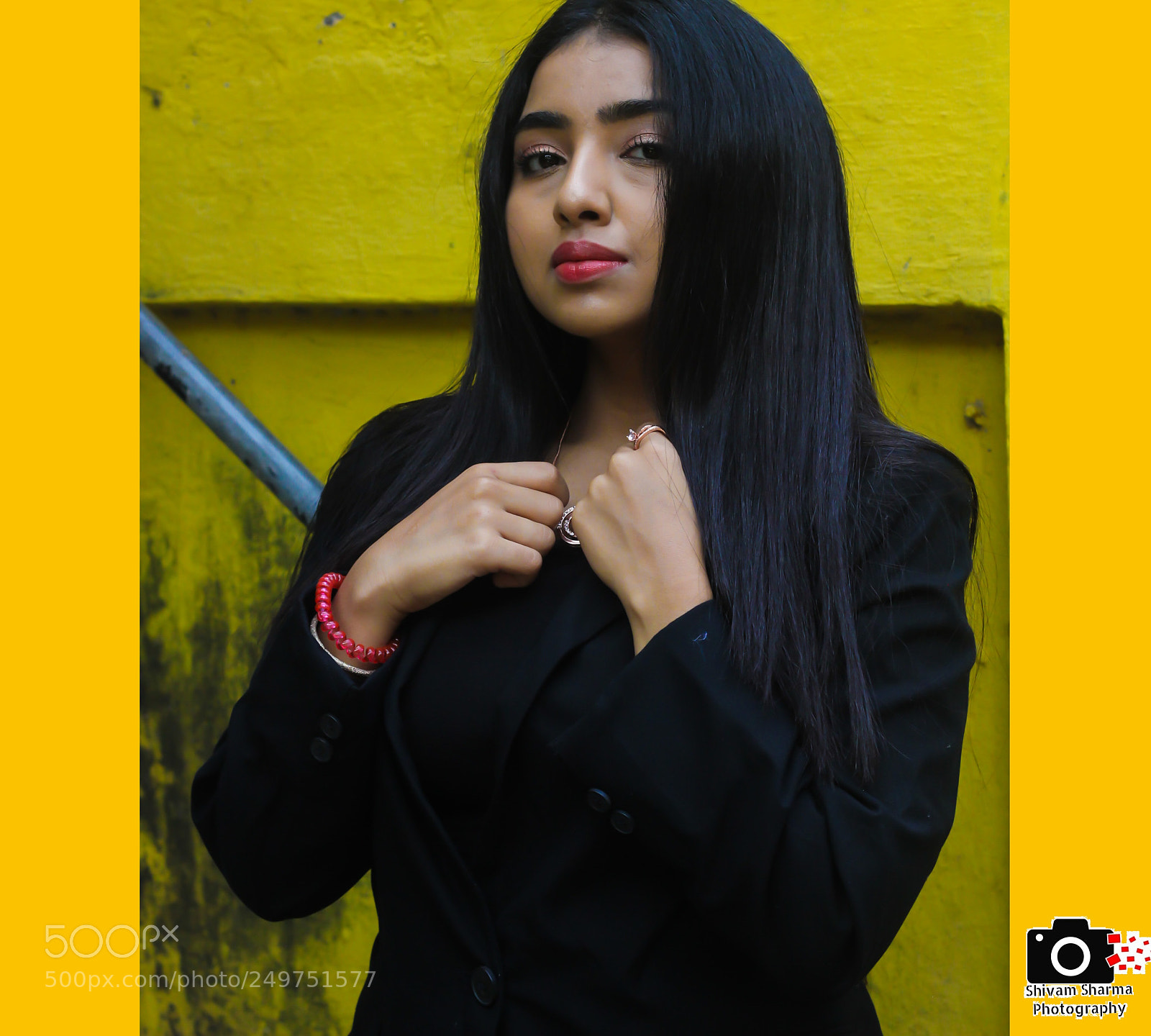 Canon EOS 550D (EOS Rebel T2i / EOS Kiss X4) sample photo. Attitude towards beauty photography