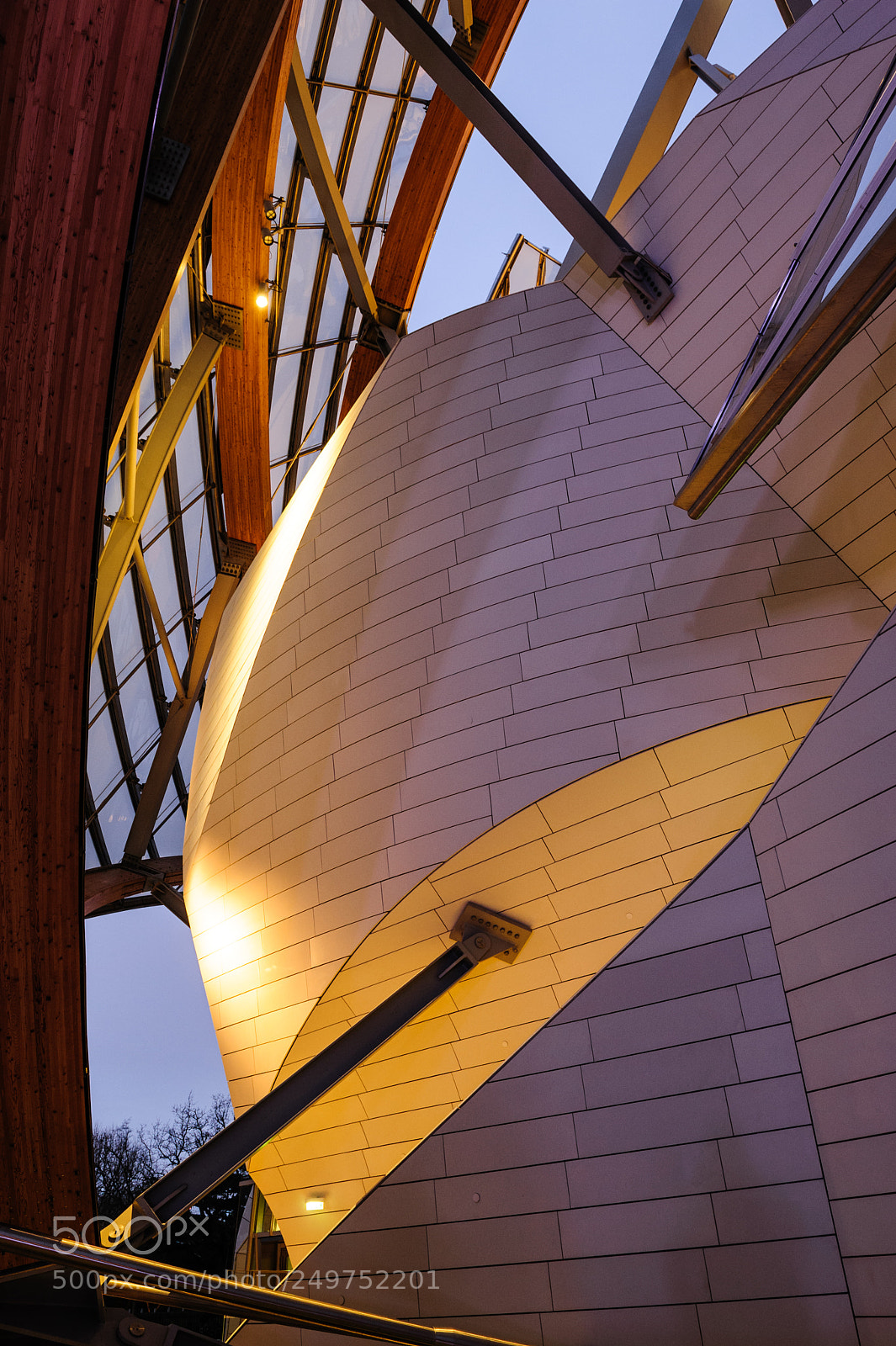 Nikon D700 sample photo. Fondation louis vuitton photography