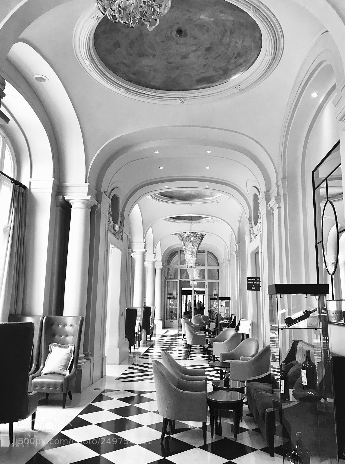 Apple iPhone 7 sample photo. Trianon palace paris photography