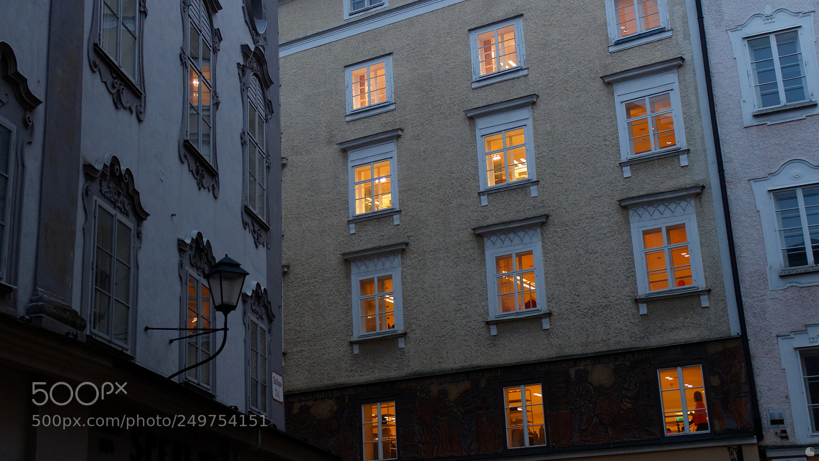Canon EOS 700D (EOS Rebel T5i / EOS Kiss X7i) sample photo. Warm windowed glow photography