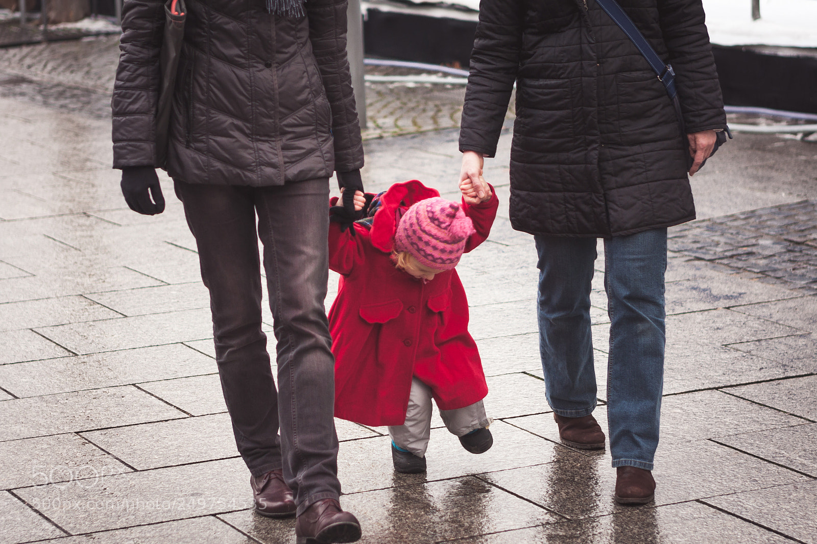 Canon EOS 40D sample photo. Little girl in dresden photography