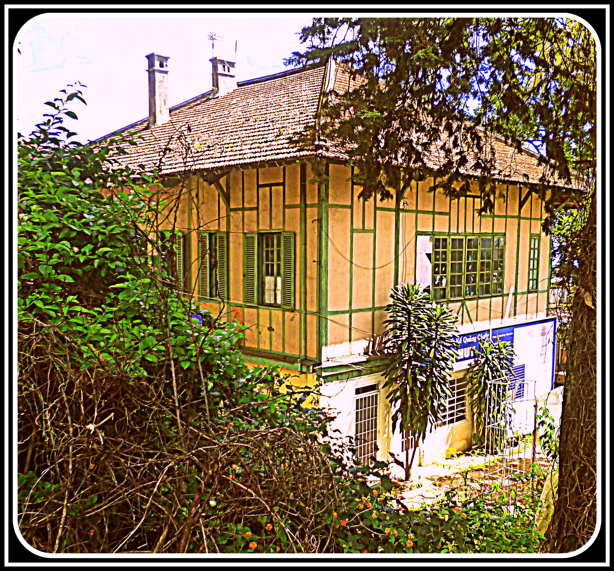 Panasonic DMC-FS40 sample photo. Villas fr dl () photography