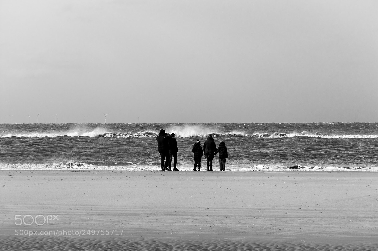Canon EOS 7D Mark II sample photo. Family at shore photography