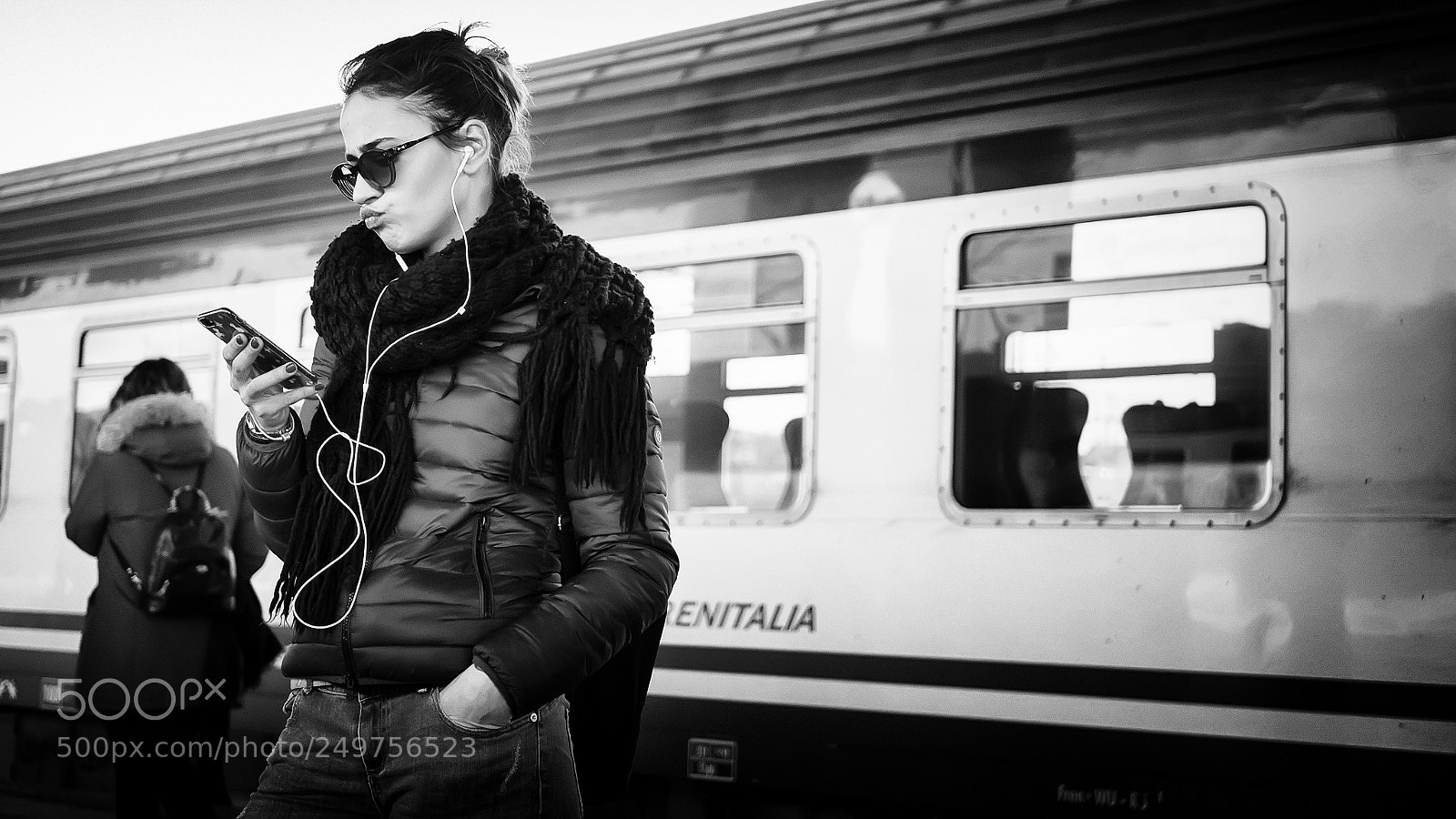 Olympus OM-D E-M10 II sample photo. Railway station #632 photography