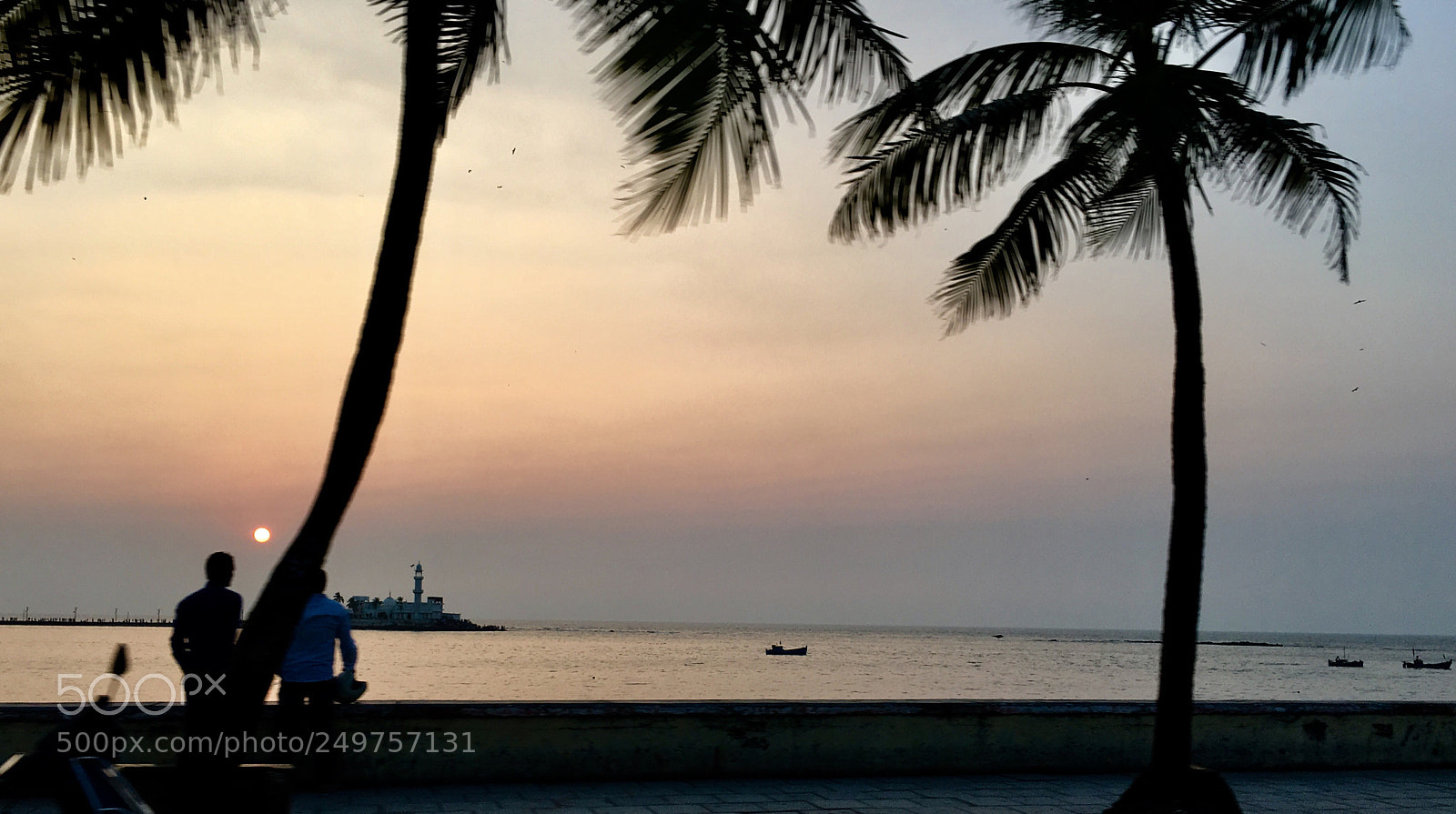 Apple iPhone 6s Plus sample photo. Sunset over haji ali photography