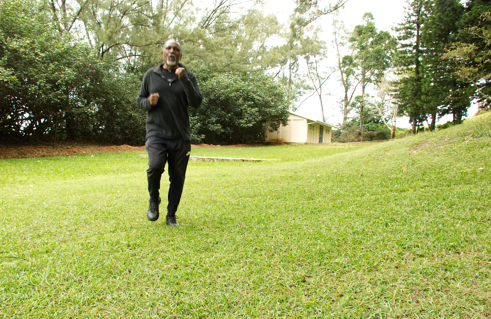 Nikon D3200 sample photo. Sweating it out in photography
