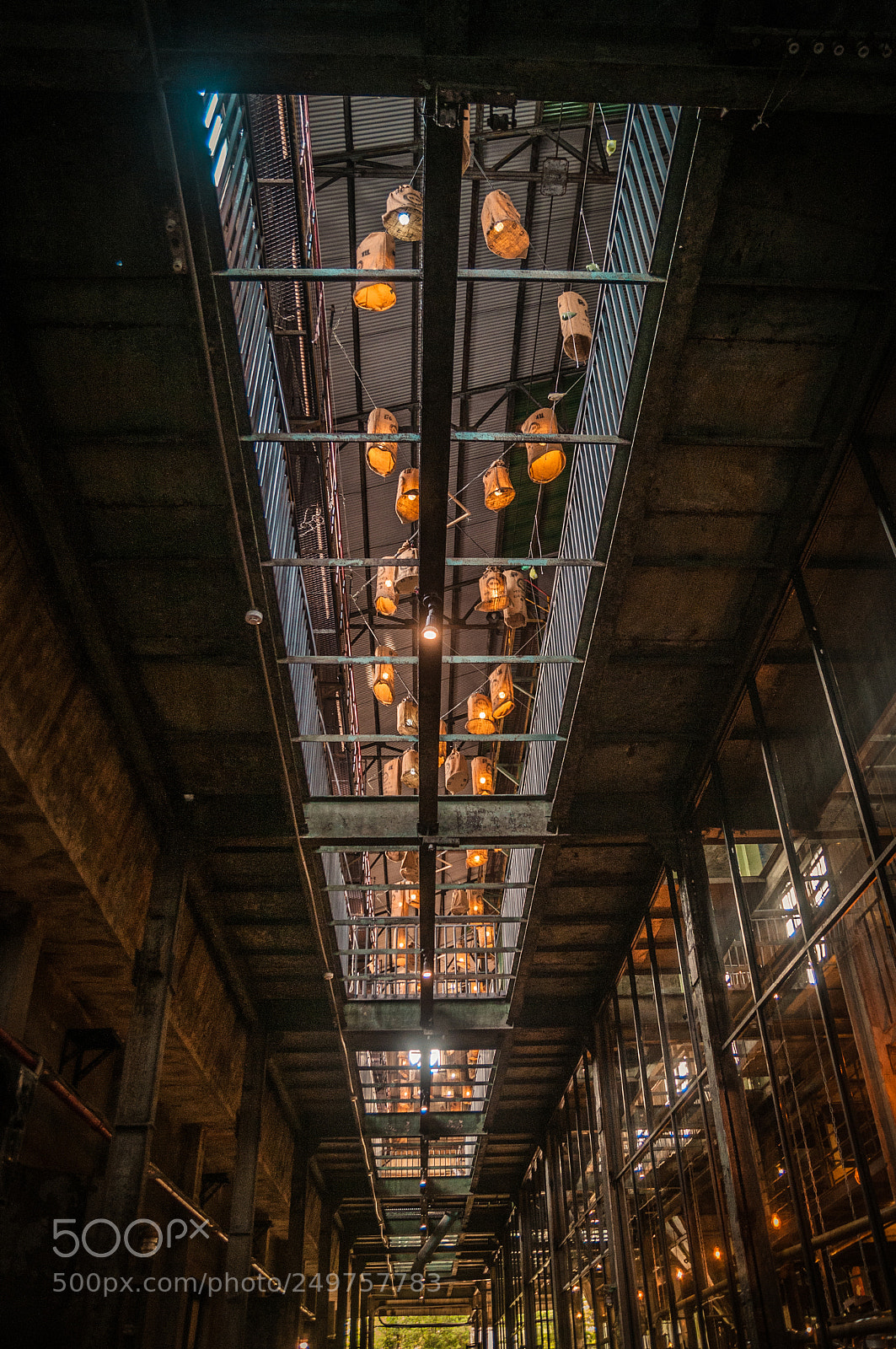 Nikon D300 sample photo. Lantern photography