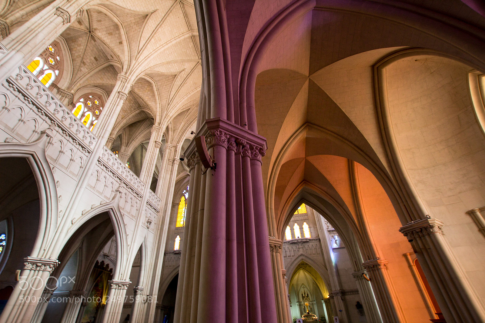 Canon EOS 600D (Rebel EOS T3i / EOS Kiss X5) sample photo. Expiatorio #86 photography