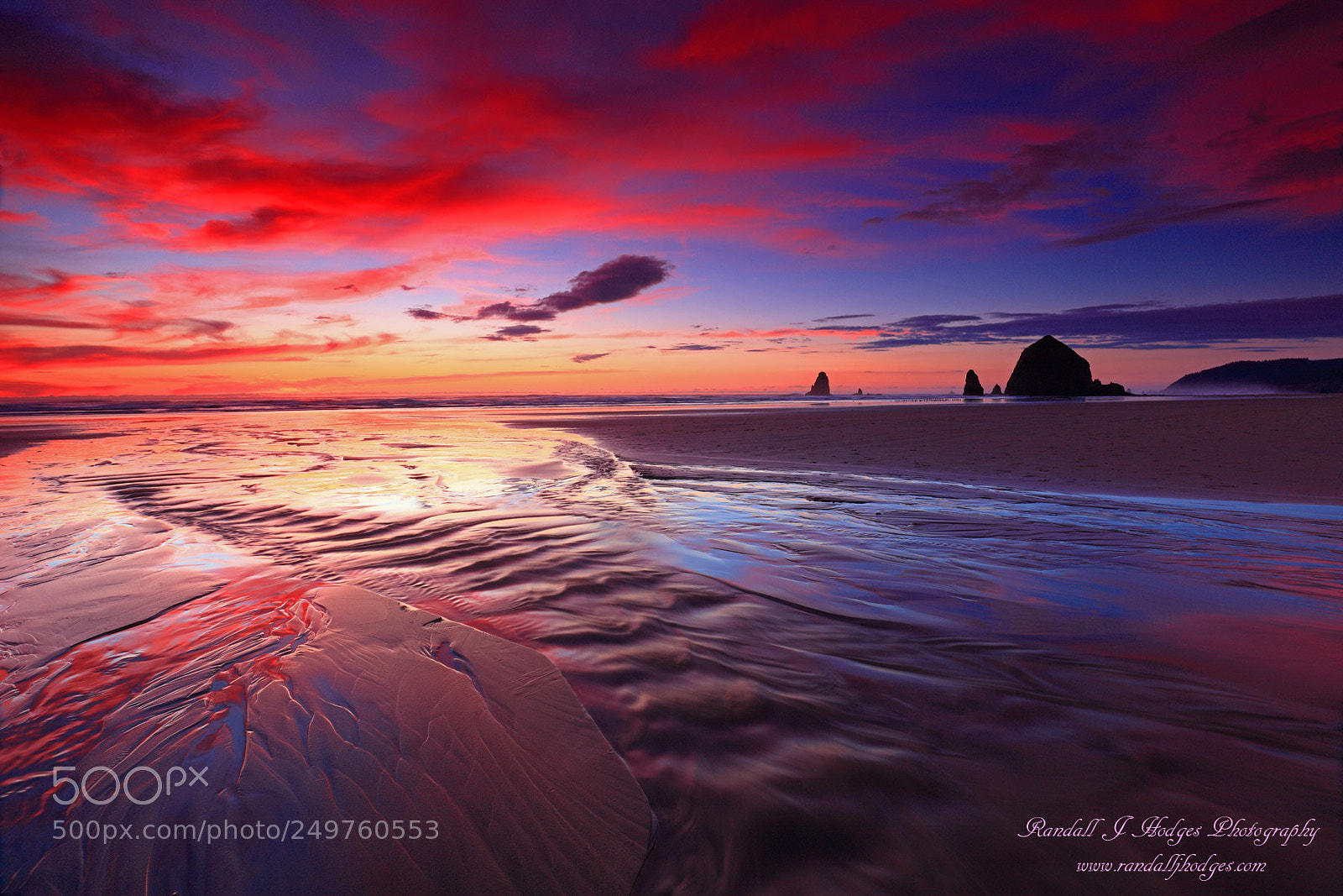 Canon EOS 5DS R sample photo. Sunset light show over photography