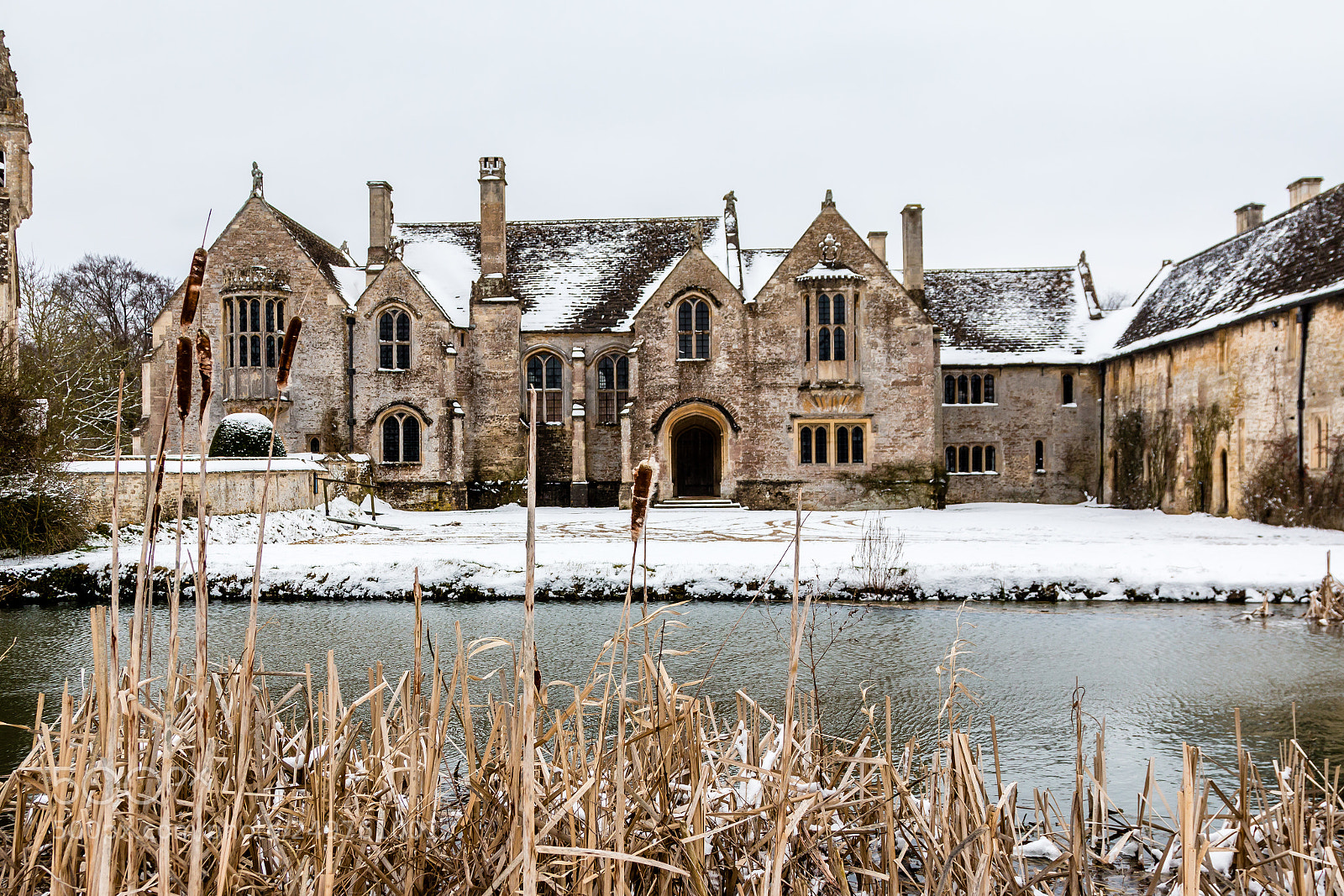 Canon EOS 70D sample photo. Great chalfield manor photography