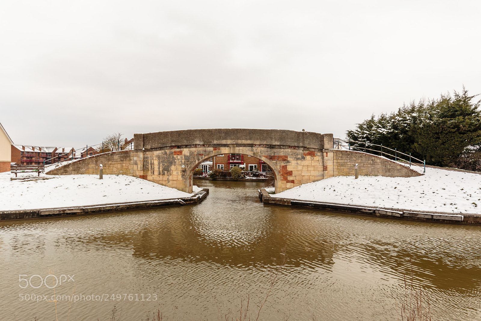 Canon EOS 70D sample photo. Staverton canal footbridge photography