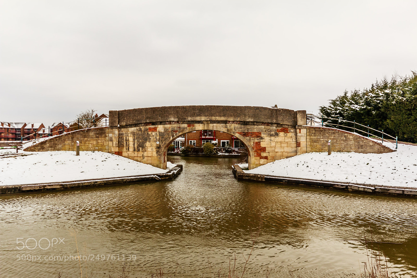 Canon EOS 70D sample photo. Staverton canal footbridge photography