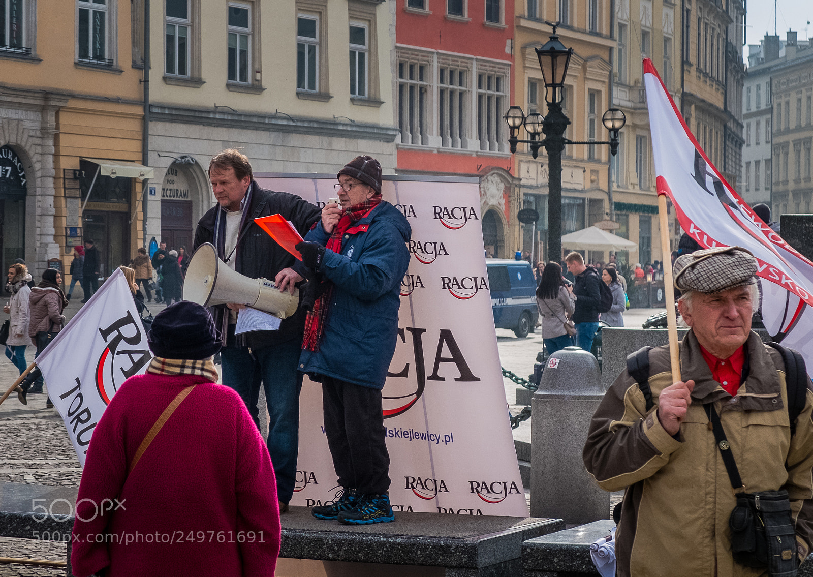 Fujifilm X30 sample photo. Protest campiagn old market photography