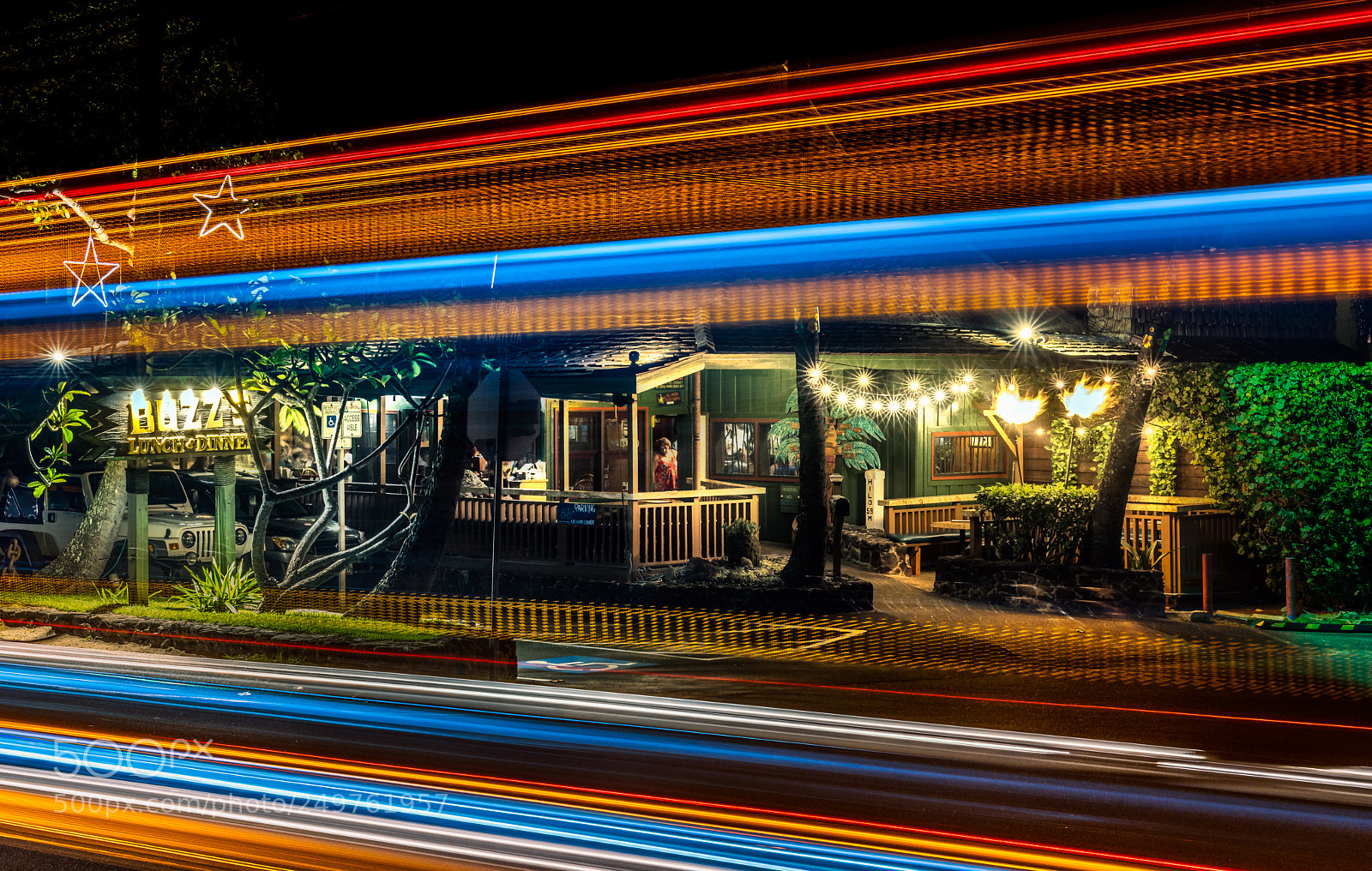 Sony a7R III sample photo. Buzz's and bus light photography