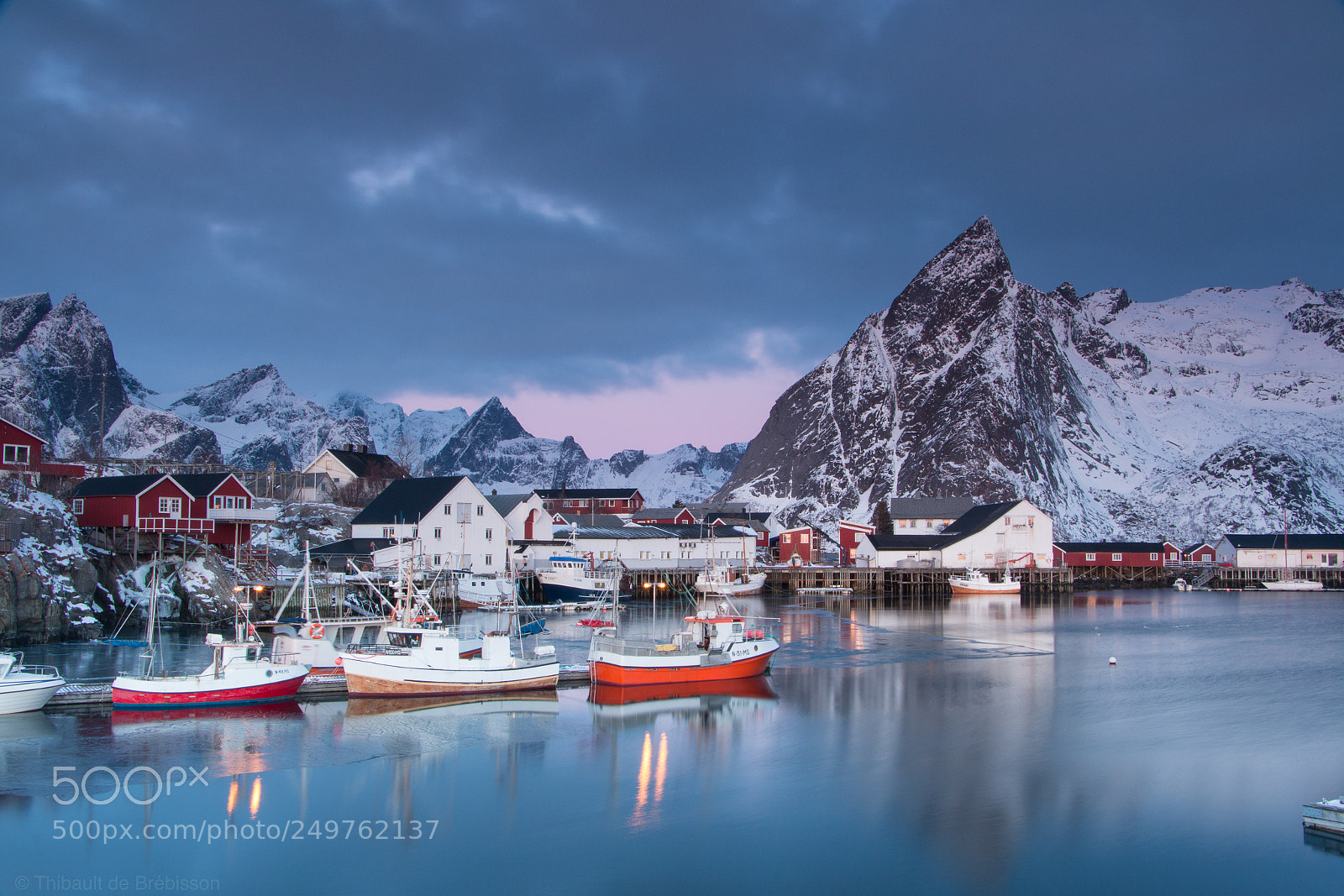 Canon EOS 70D sample photo. Winter colors photography