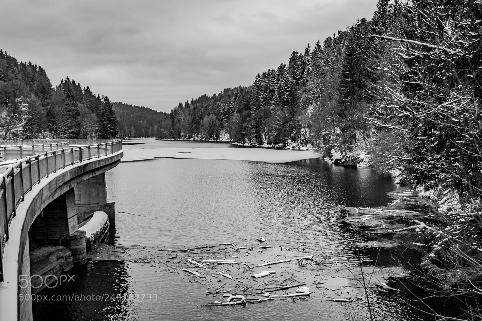 Canon EOS 800D (EOS Rebel T7i / EOS Kiss X9i) sample photo. Stausee photography