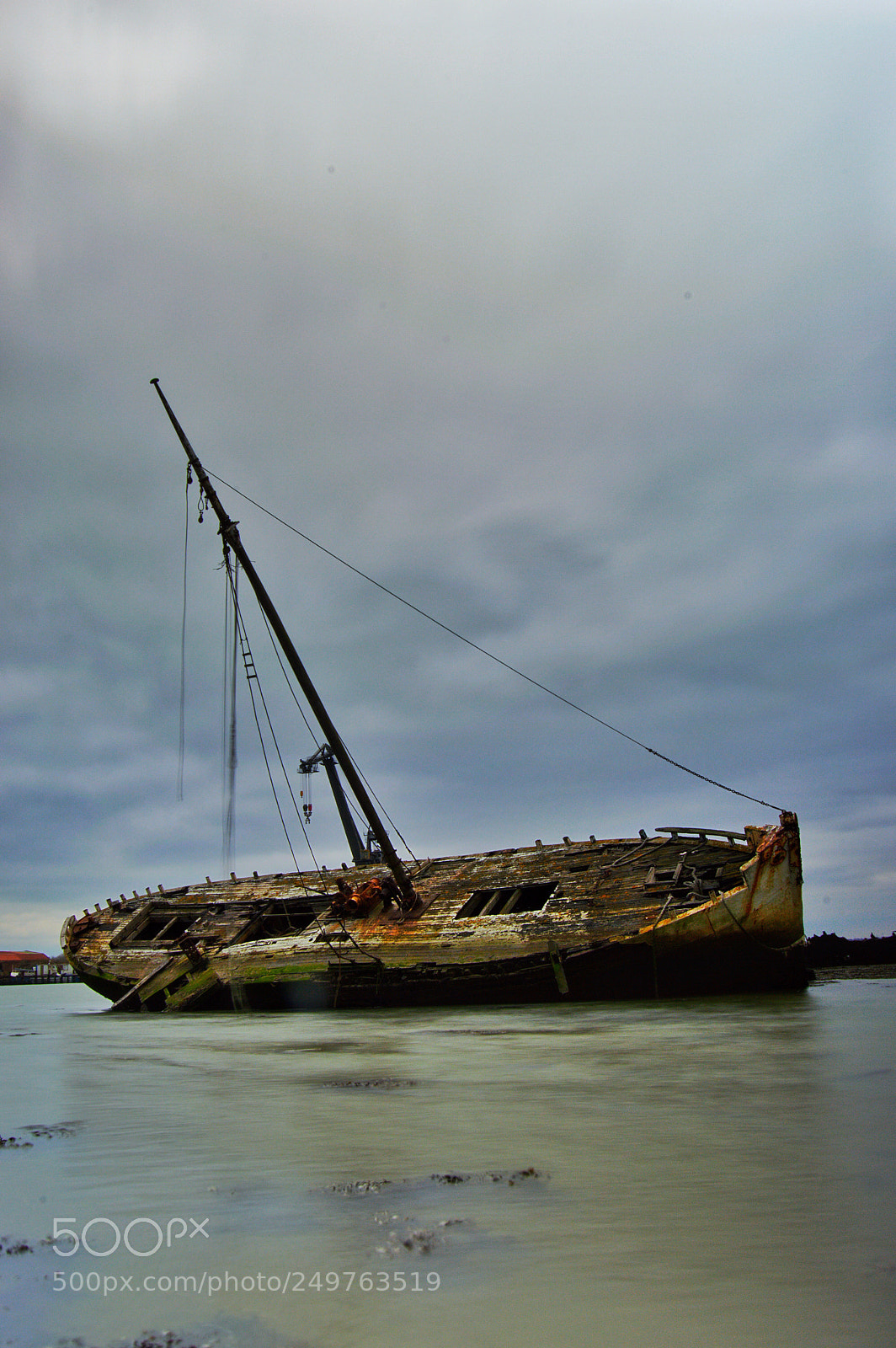 Nikon D3200 sample photo. Grey ghost photography