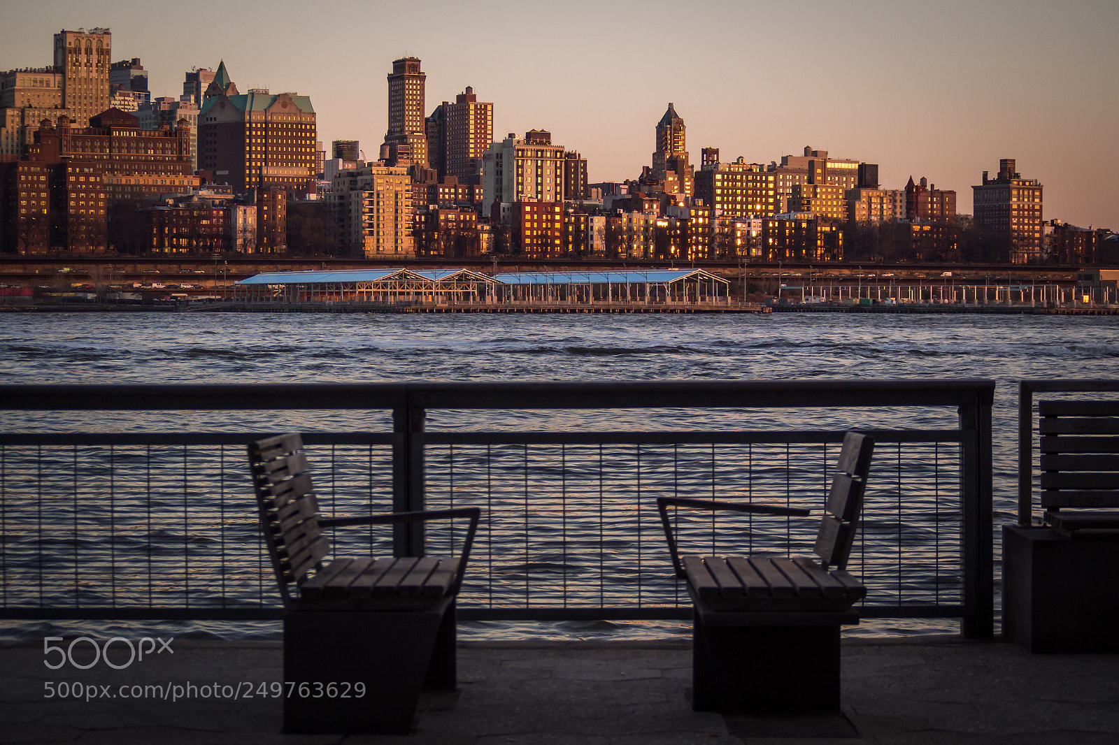 Olympus OM-D E-M10 II sample photo. Brooklyn from manhattan photography