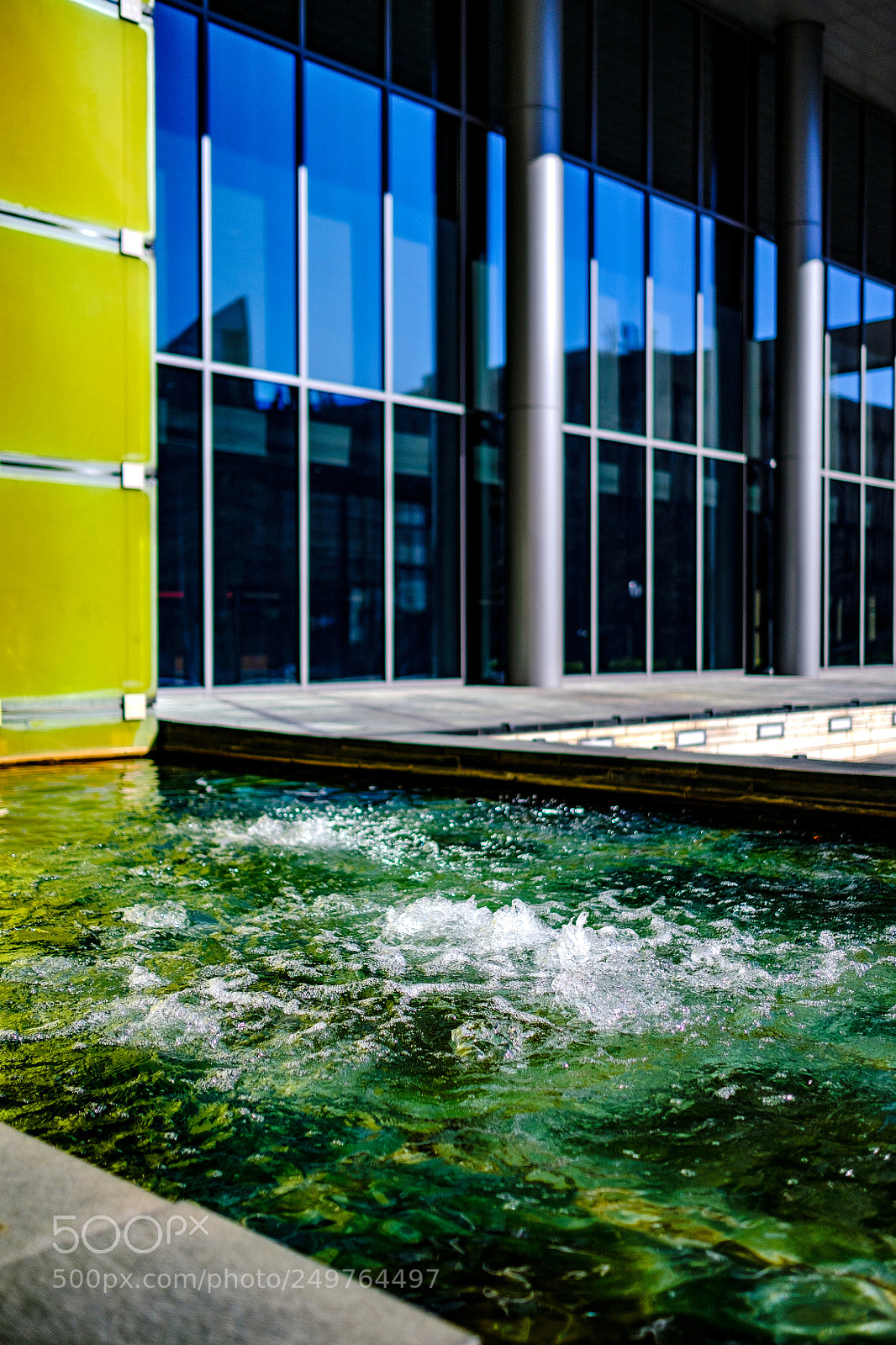 Fujifilm X-T2 sample photo. Bubbles in the city photography