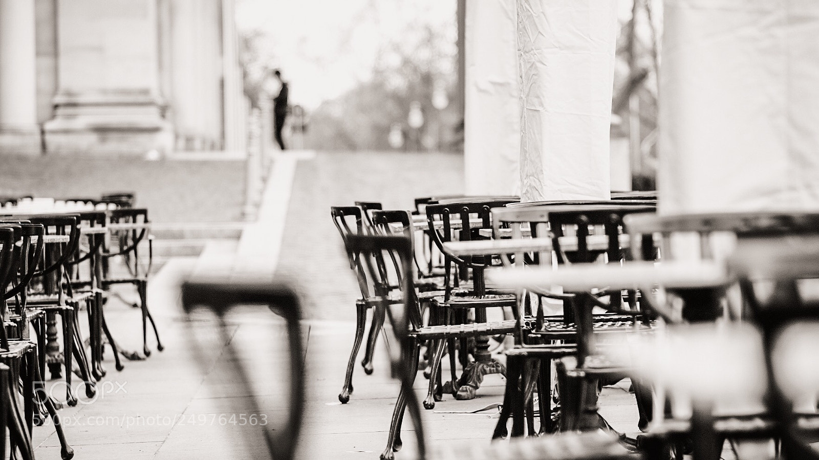 Fujifilm X-H1 sample photo. Waiting for the season photography