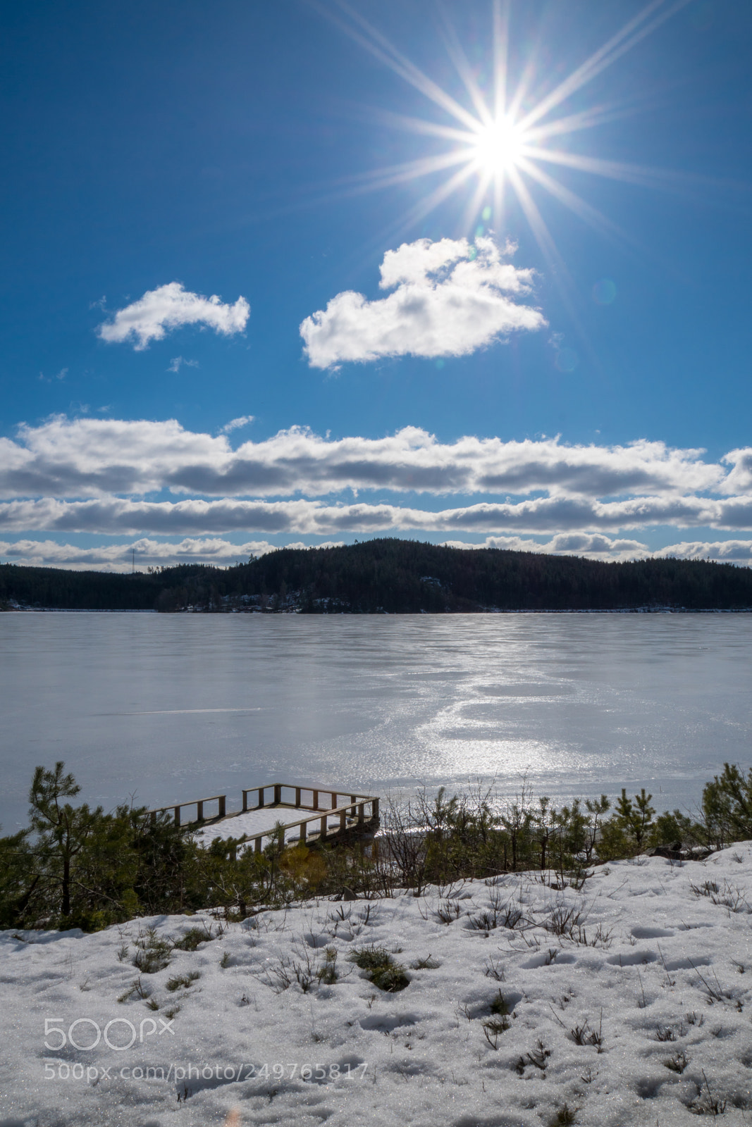 Sony ILCA-77M2 sample photo. Walk on ice photography