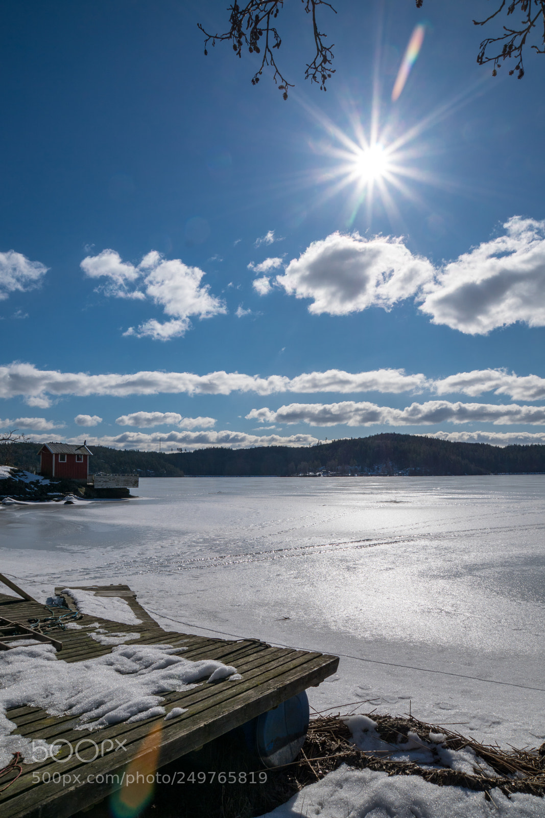 Sony ILCA-77M2 sample photo. Walk on ice photography