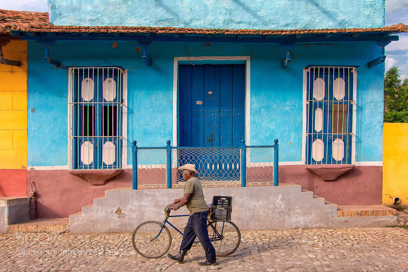 Canon EOS 70D sample photo. Cuba trinidad uomo con photography