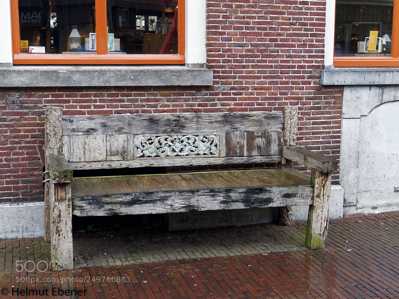 Olympus OM-D E-M5 sample photo. Delft nl, unterwegs in photography