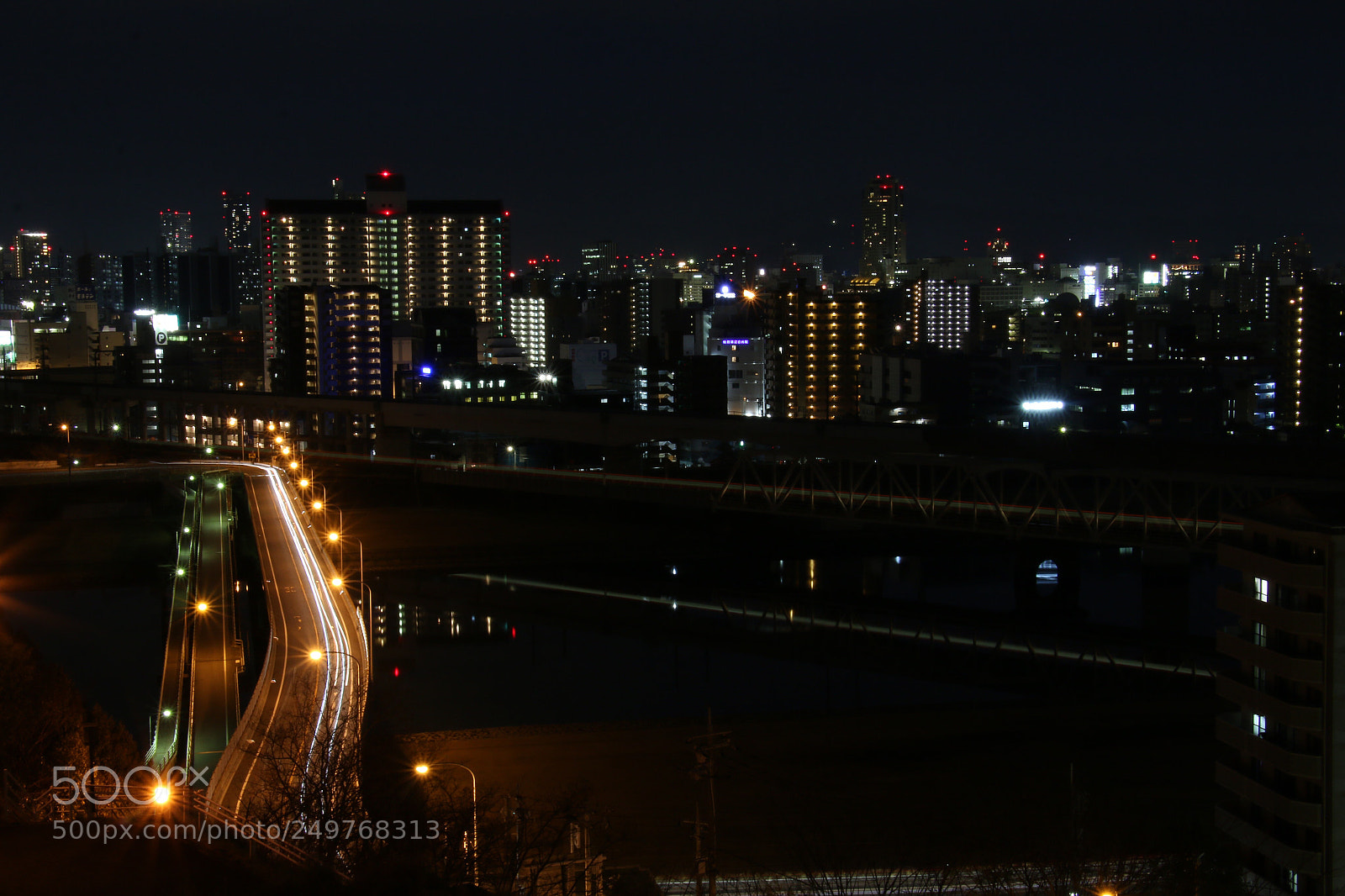 Canon EOS 70D sample photo. Line photography