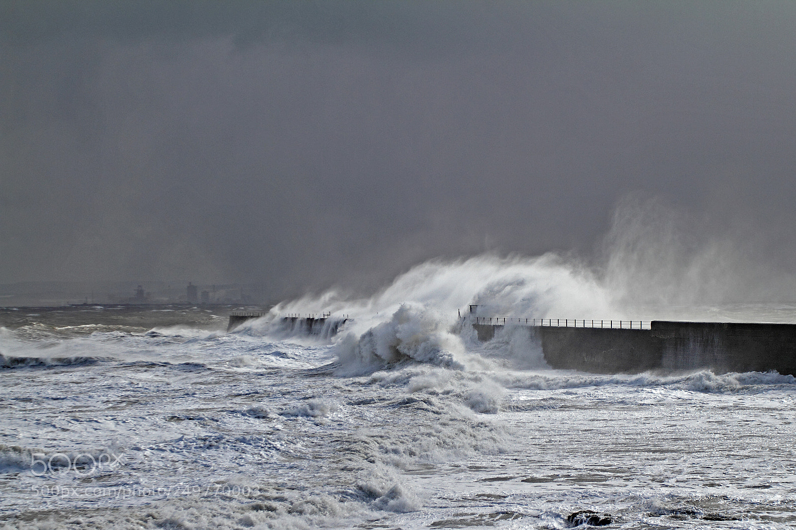 Canon EOS 7D sample photo. Rough seas at hartlepool photography