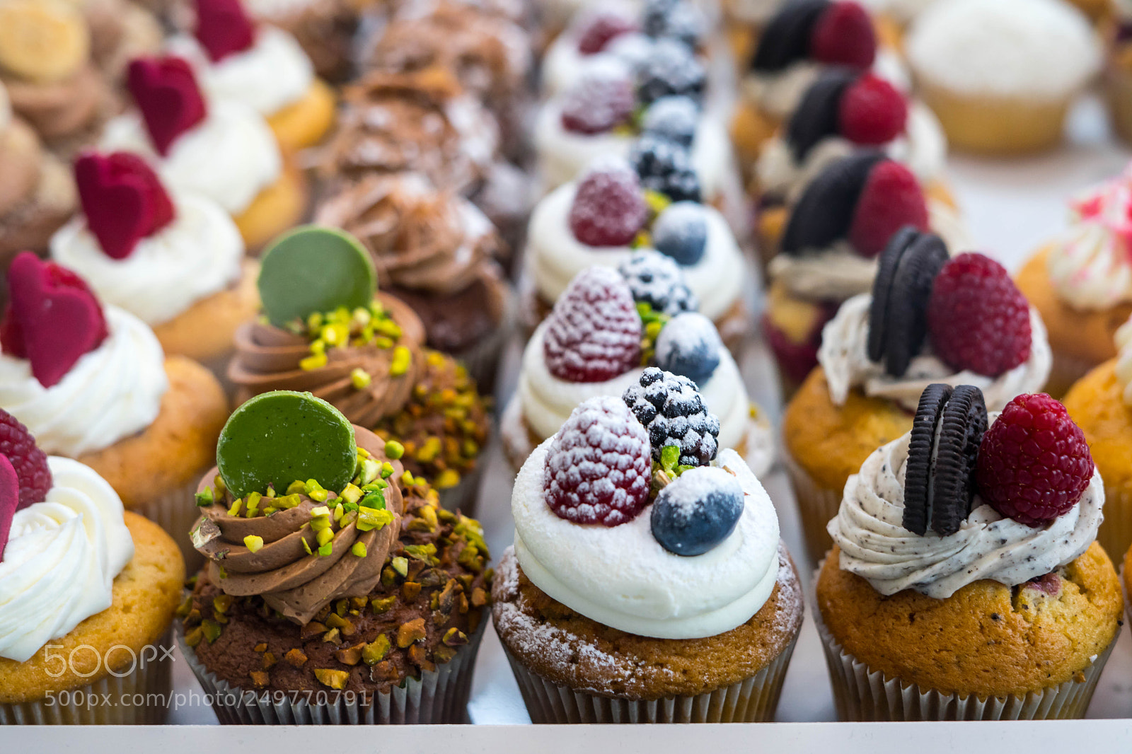 Sony a7 sample photo. Mini cakes photography
