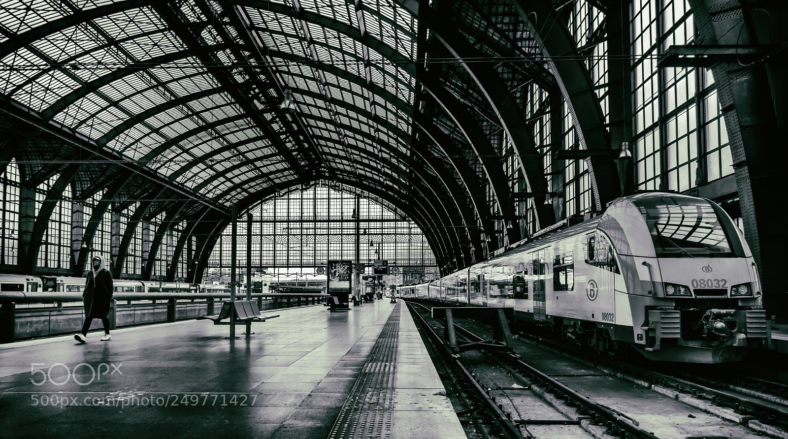 Nikon D5200 sample photo. Antwerp central photography