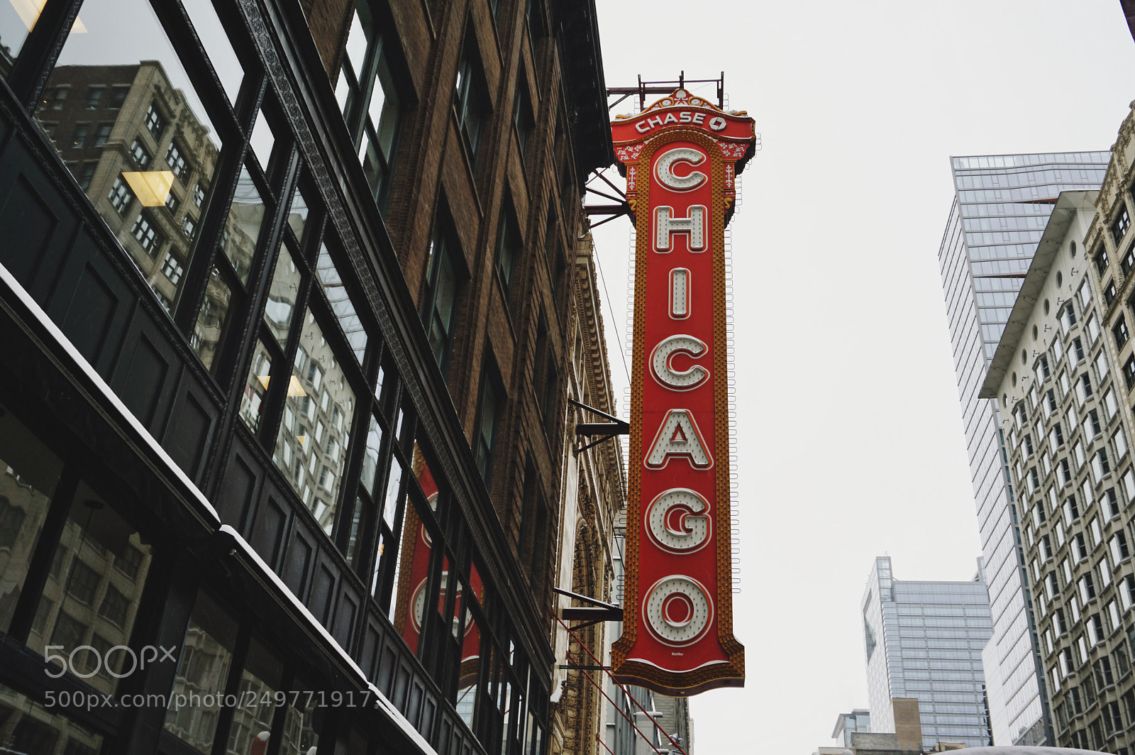 Sony a5100 sample photo. The chicago theatre, chicago photography
