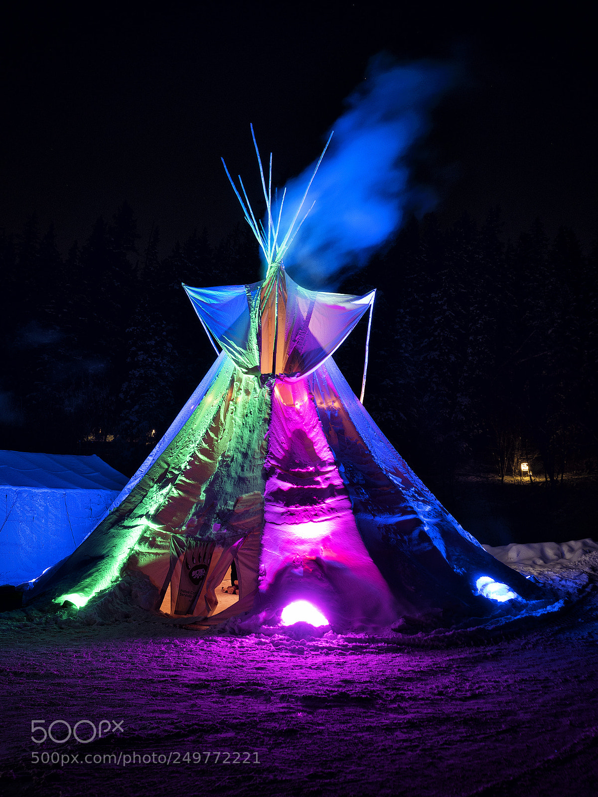 Olympus OM-D E-M1 Mark II sample photo. Teepee at night photography